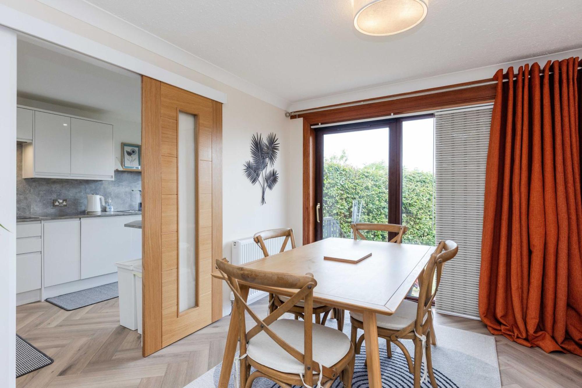 Family Home Inverkeithing Ideal For Edinburgh, Dunfermline & St Andrews 3 Bedrooms Dış mekan fotoğraf