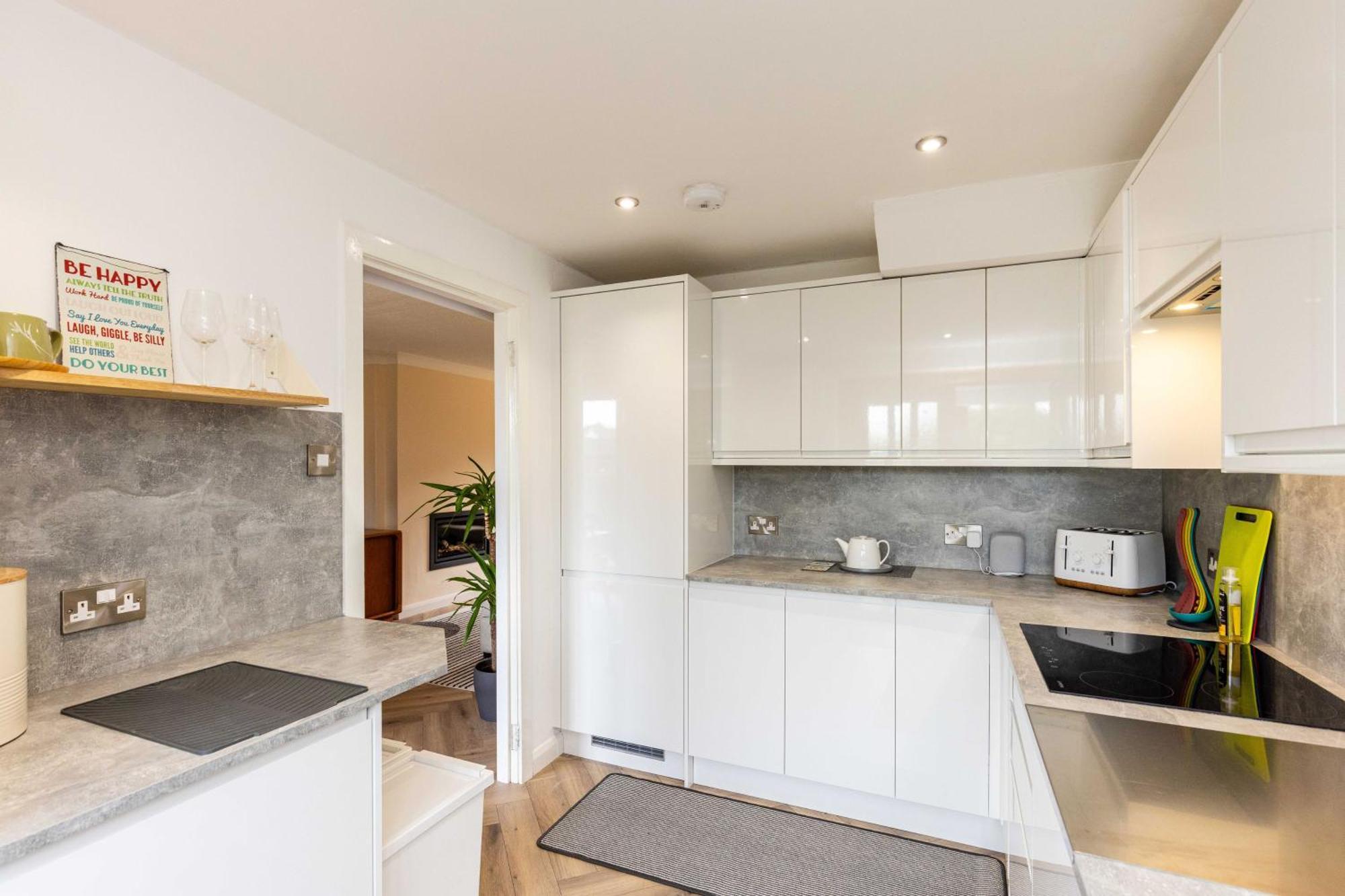 Family Home Inverkeithing Ideal For Edinburgh, Dunfermline & St Andrews 3 Bedrooms Dış mekan fotoğraf