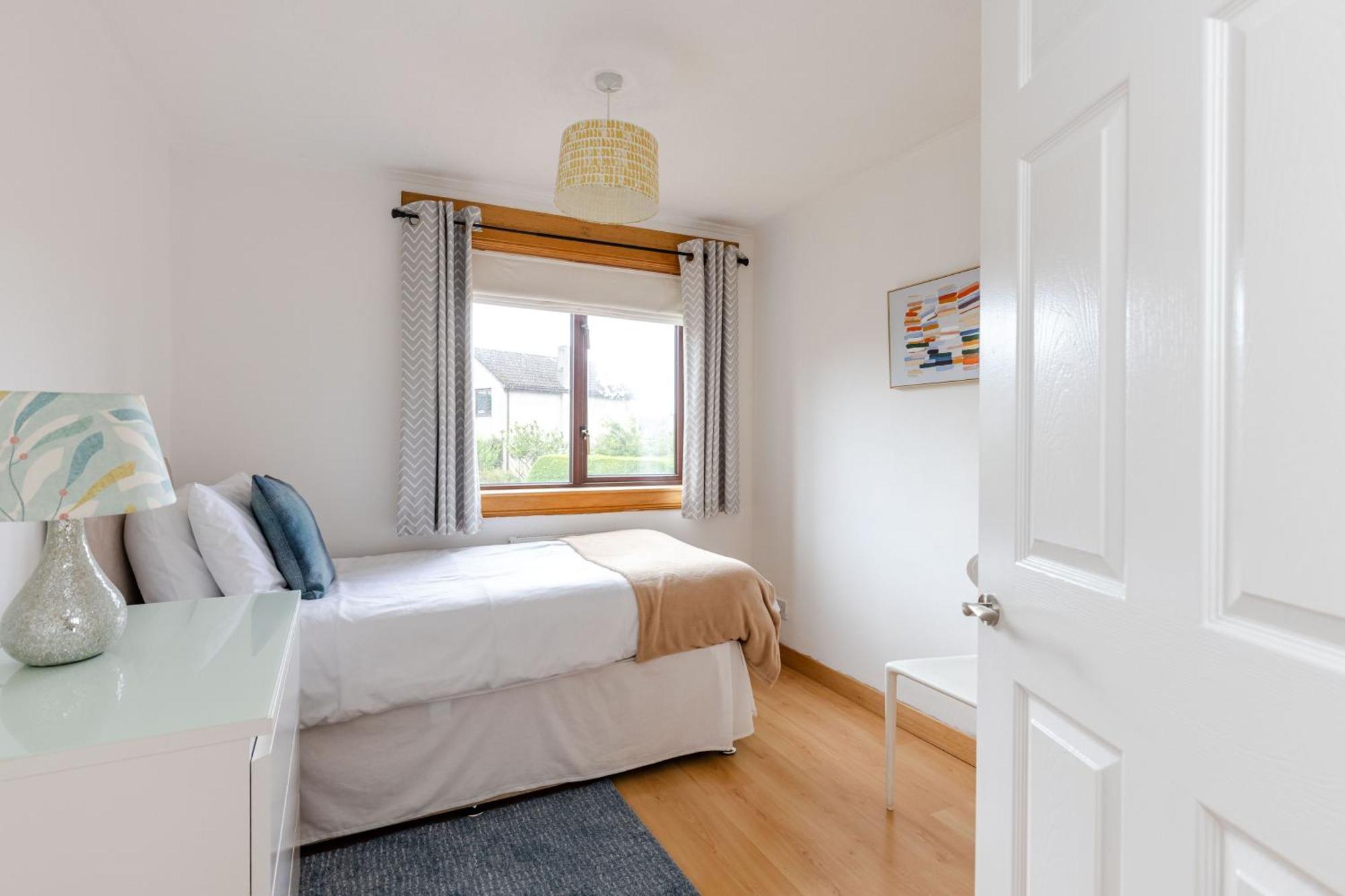 Family Home Inverkeithing Ideal For Edinburgh, Dunfermline & St Andrews 3 Bedrooms Dış mekan fotoğraf